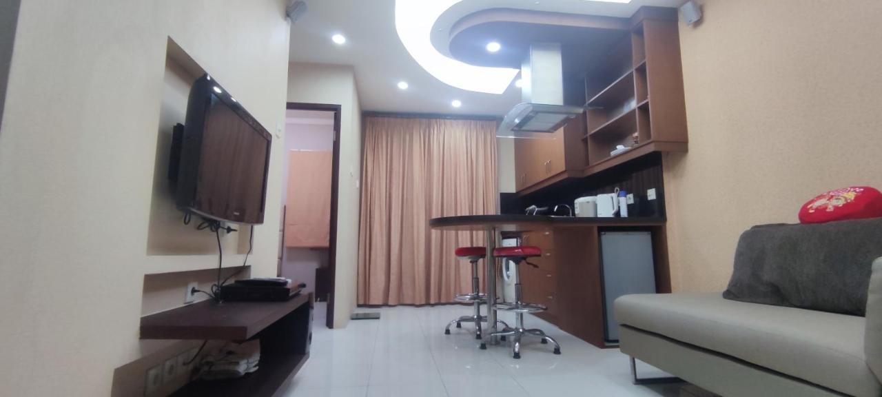 Classy! 2Br Apartment - Modern Comfort In West Jakarta Cbd Exterior photo